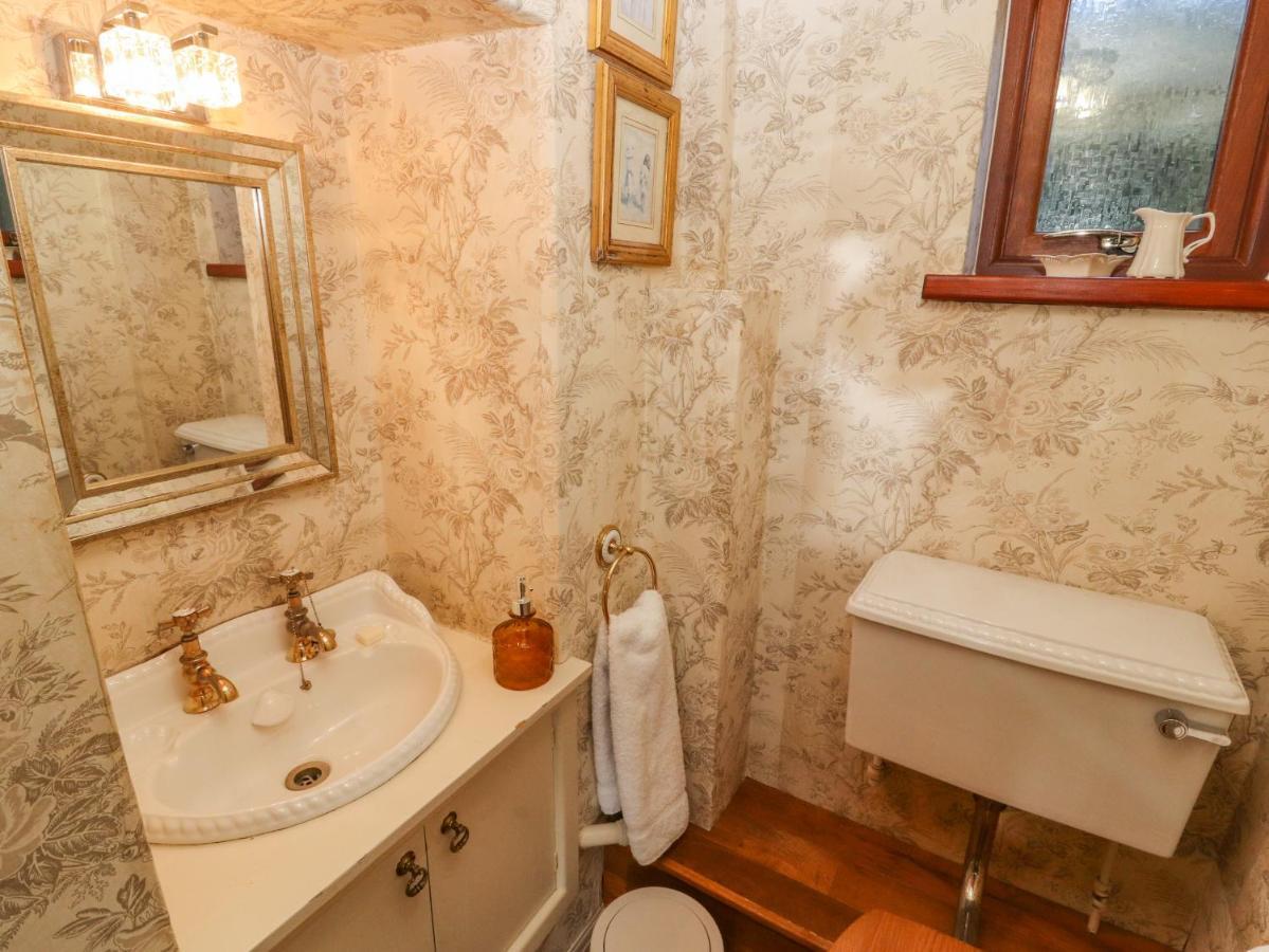 Clerk Beck Cottage Ълвърстън Екстериор снимка